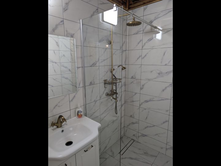 Baie proprie - Camera matrimonială